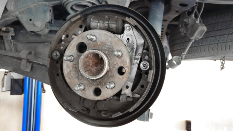 Ступица колеса автомобиля