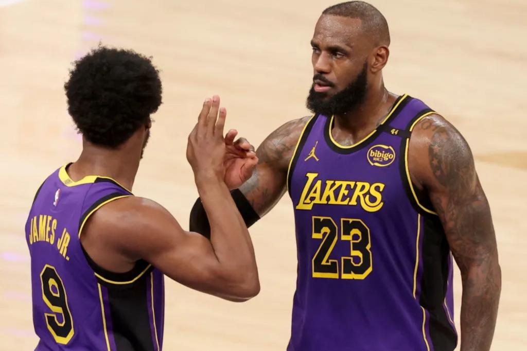 Шоу Бронни и Леброна Джеймса приносит дополнительный шум в MSG