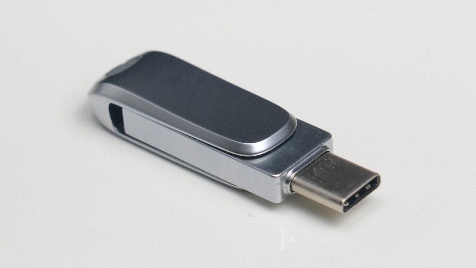 5 флэш-дисков USB-C, которые являются быстрыми, надежными и стоит цены