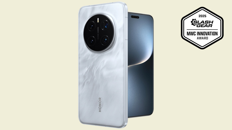 Смартфон сзади и спереди на спереди Magic 7 Pro Pro