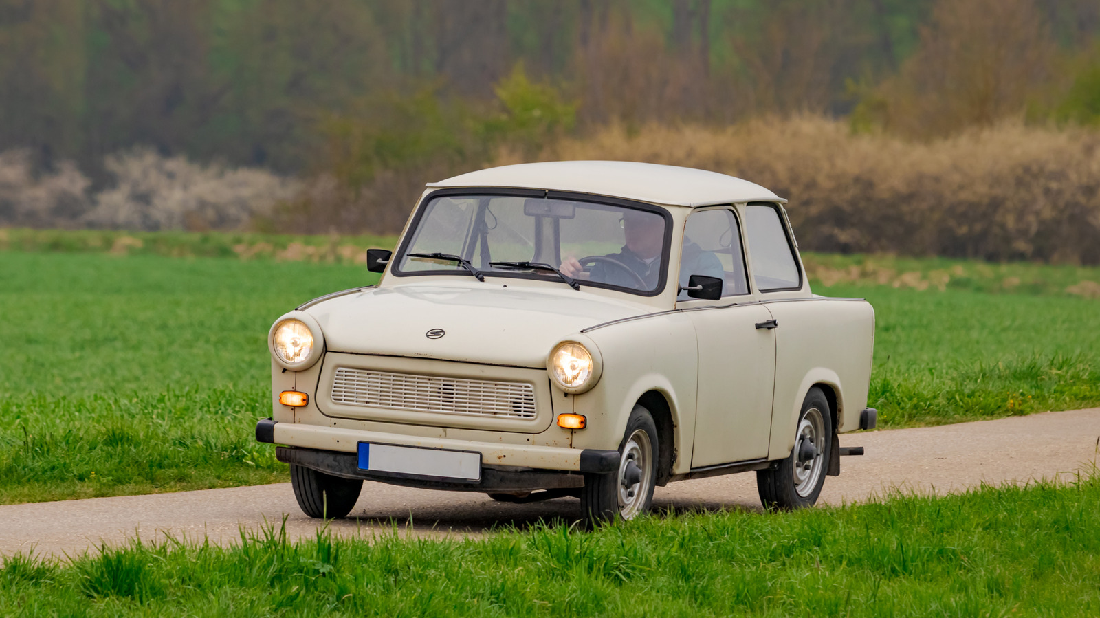 8 из худших интерьеров в автомобильной истории