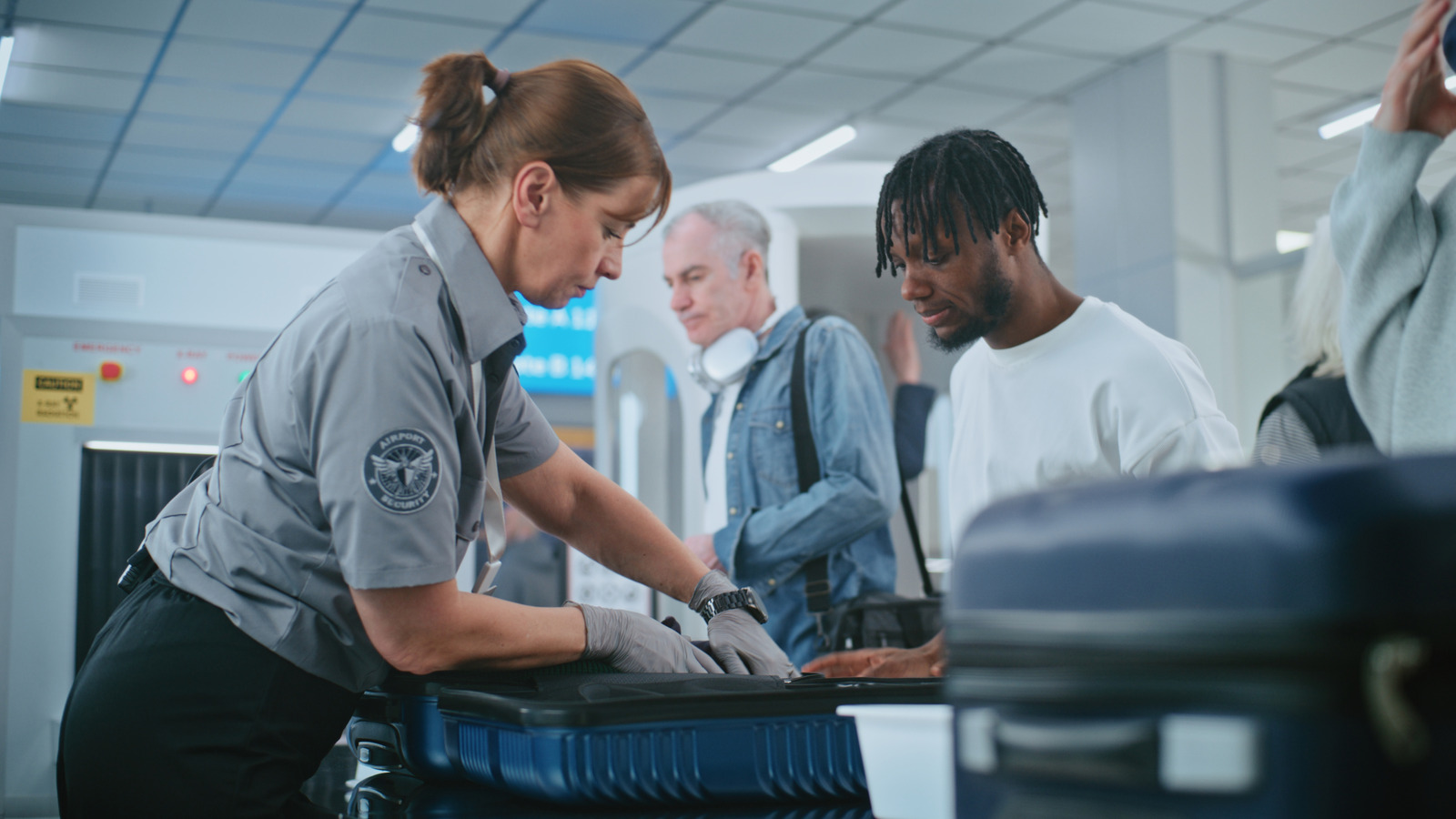 Правило TSA 3-1-1 объяснило: что это такое и как оставаться в соответствии с ним