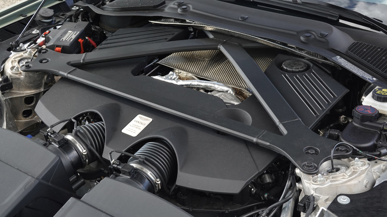 2026 Aston Martin Vantage Roadster Ingine Bay Detail