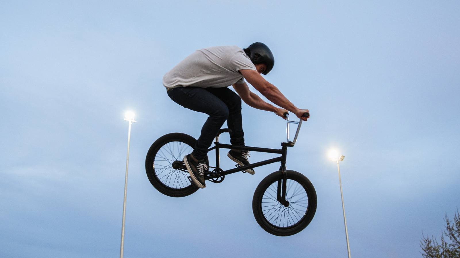 Что стоит BMX и когда начался спорт?