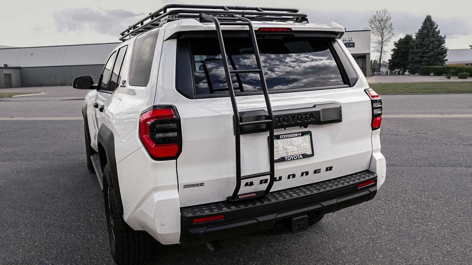 Почему люди ставят лестниц на 4 -й заседания (и нужен ли вам один?)