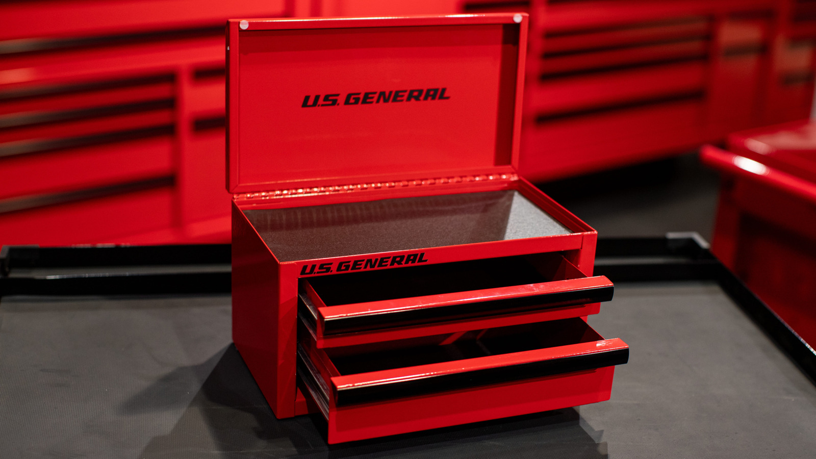 Этот Redditor сделал мини -велосипед, используя Just Harbor Freight Tools