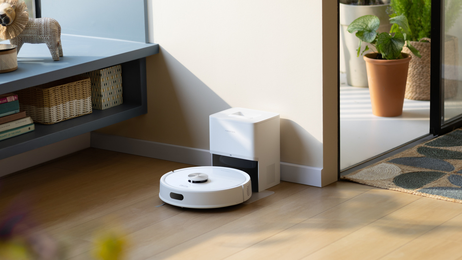 Получите лучшие в роботизированных вакуумах в этот главный день с новыми сериями Q и Qrevo от Roborock