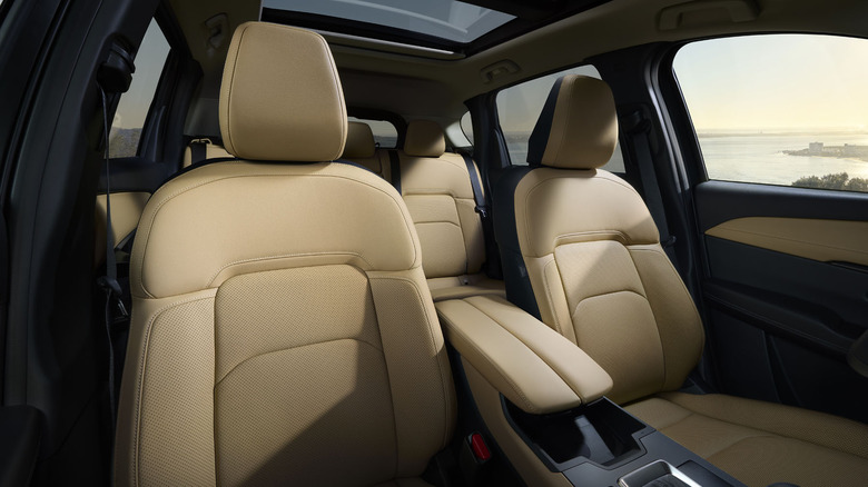 2026 Mazda CX-5 Interior с загарами