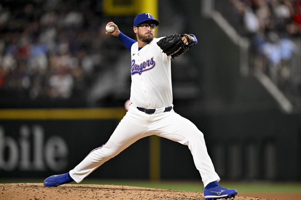 Rangers Trade Danne Dunning To Braves, поскольку MLB Deadline Lokes