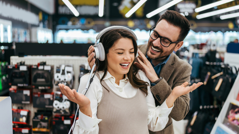 Пара покупок для наушников