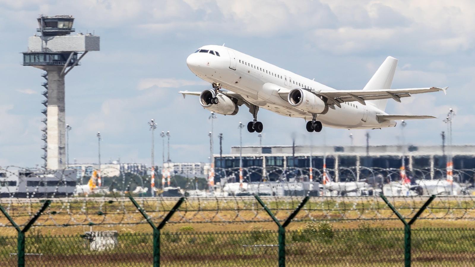 Может ли автопилот посадить самолет?