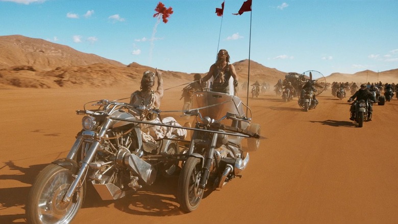 Dementus езда с мотоциклетной бандой