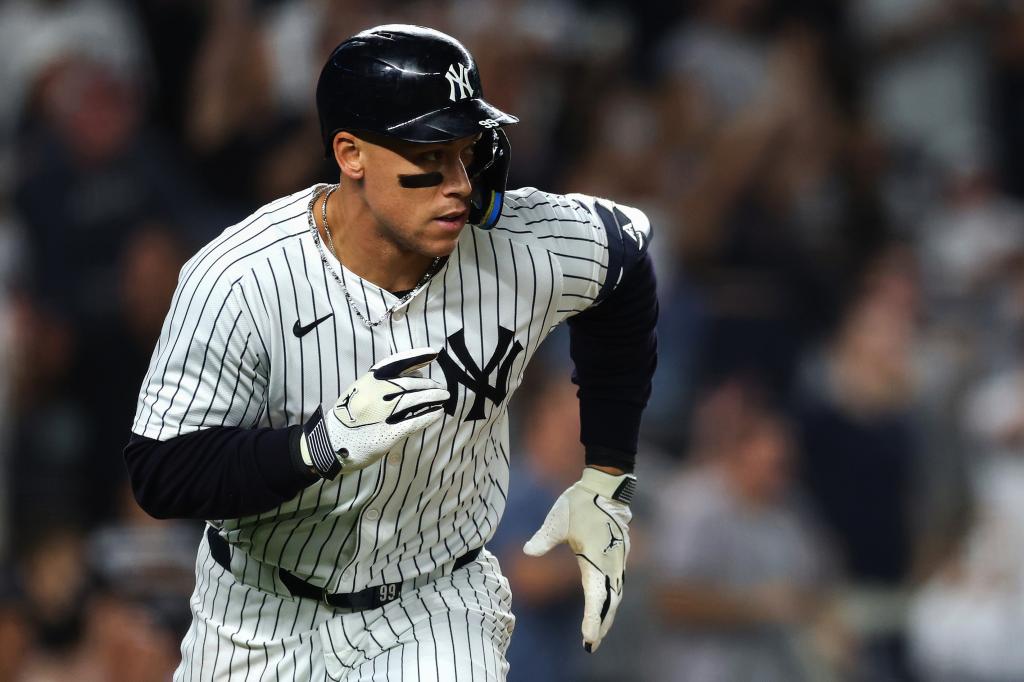 Новые пользователи получают 1000 долларов за янки против близнецов.