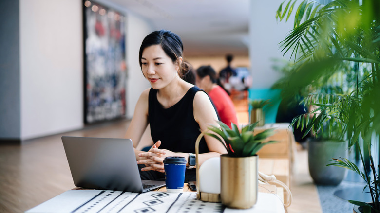 Гарантия на ноутбук