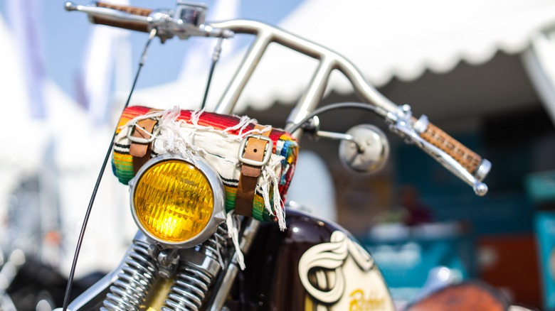 Модифицированные мотоциклевые велосипеды Harley Davidson выставлены на Batabit Show 2024