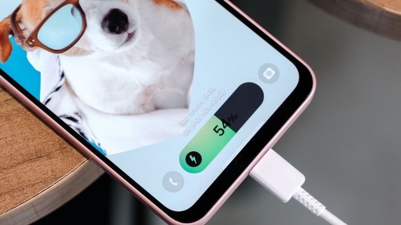 Зарядка телефона Android