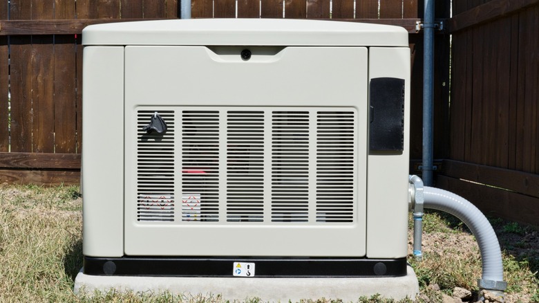 Домашний генератор в районе Aresidential