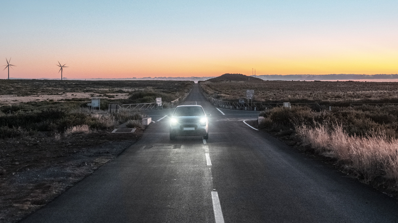 Вот как правильно использовать высокие балки вашего автомобиля