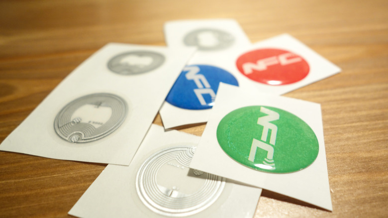 Цветовые теги гнезда