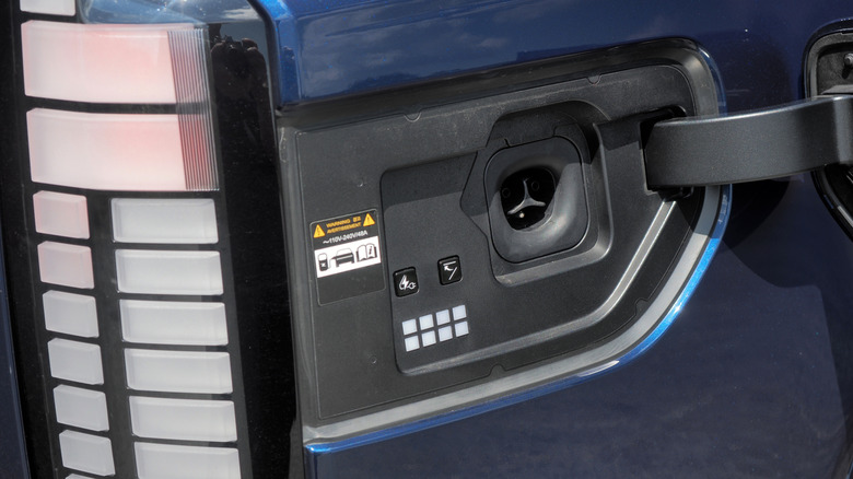 2026 Hyundai Ioniq 9 NACS Зарядный порт