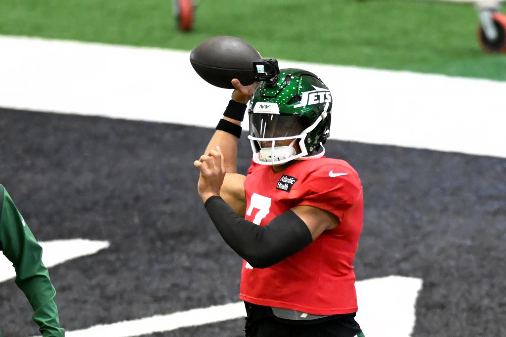 Джастин Филдс вернулся на Jets Practice, когда он приближается к возвращению 4 недели