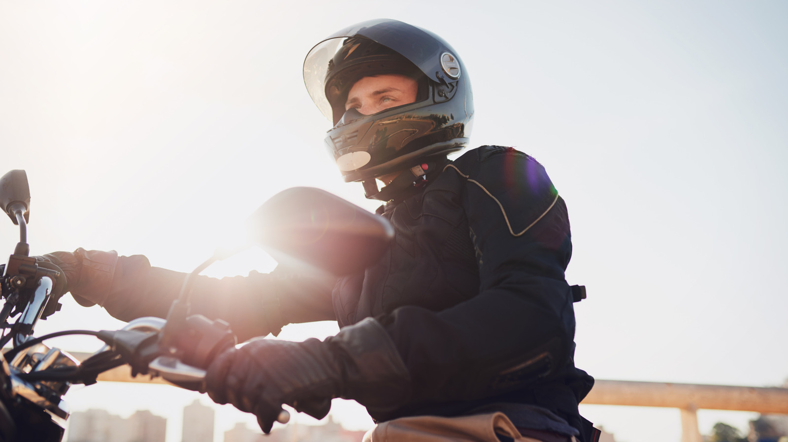 Что означает «Атгатт» для байкеров (и почему это так важно)