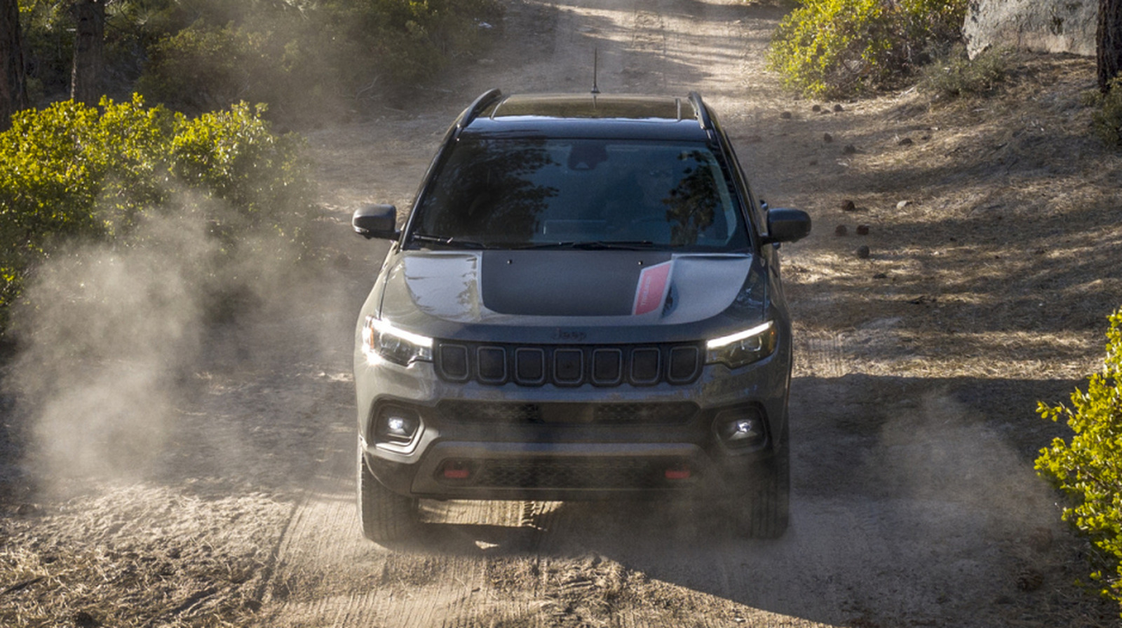 Что наименьшее дорогое 4WD автомобиль на рынке в 2025 году?