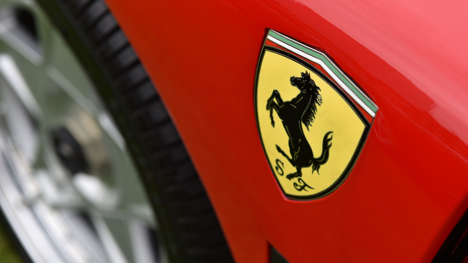 Самый интересный автомобиль Ferrari за последние годы игнорирует реальность