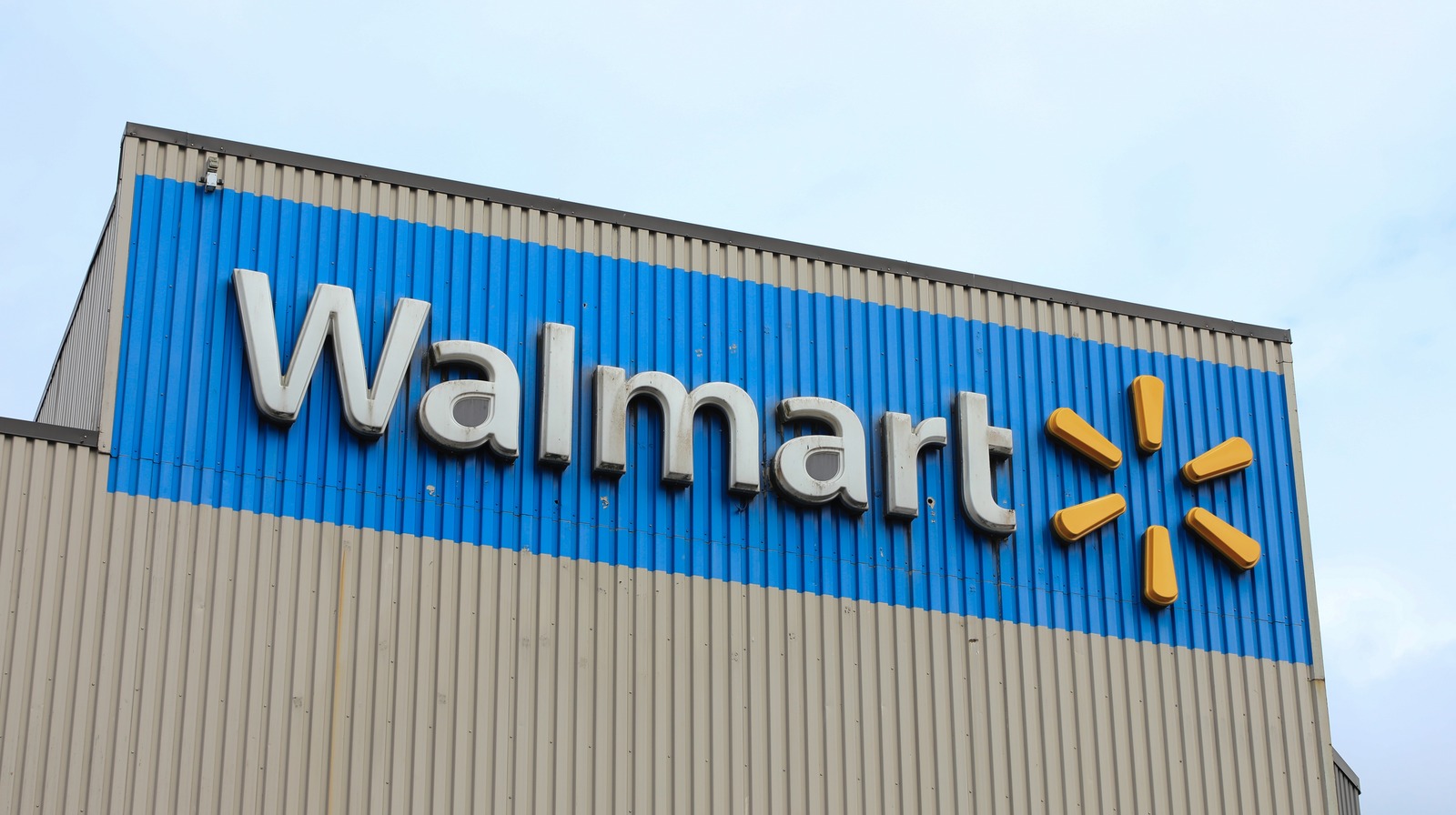 Walmart внедряет Ambient IoT, чтобы отслеживать все свои товары в магазинах