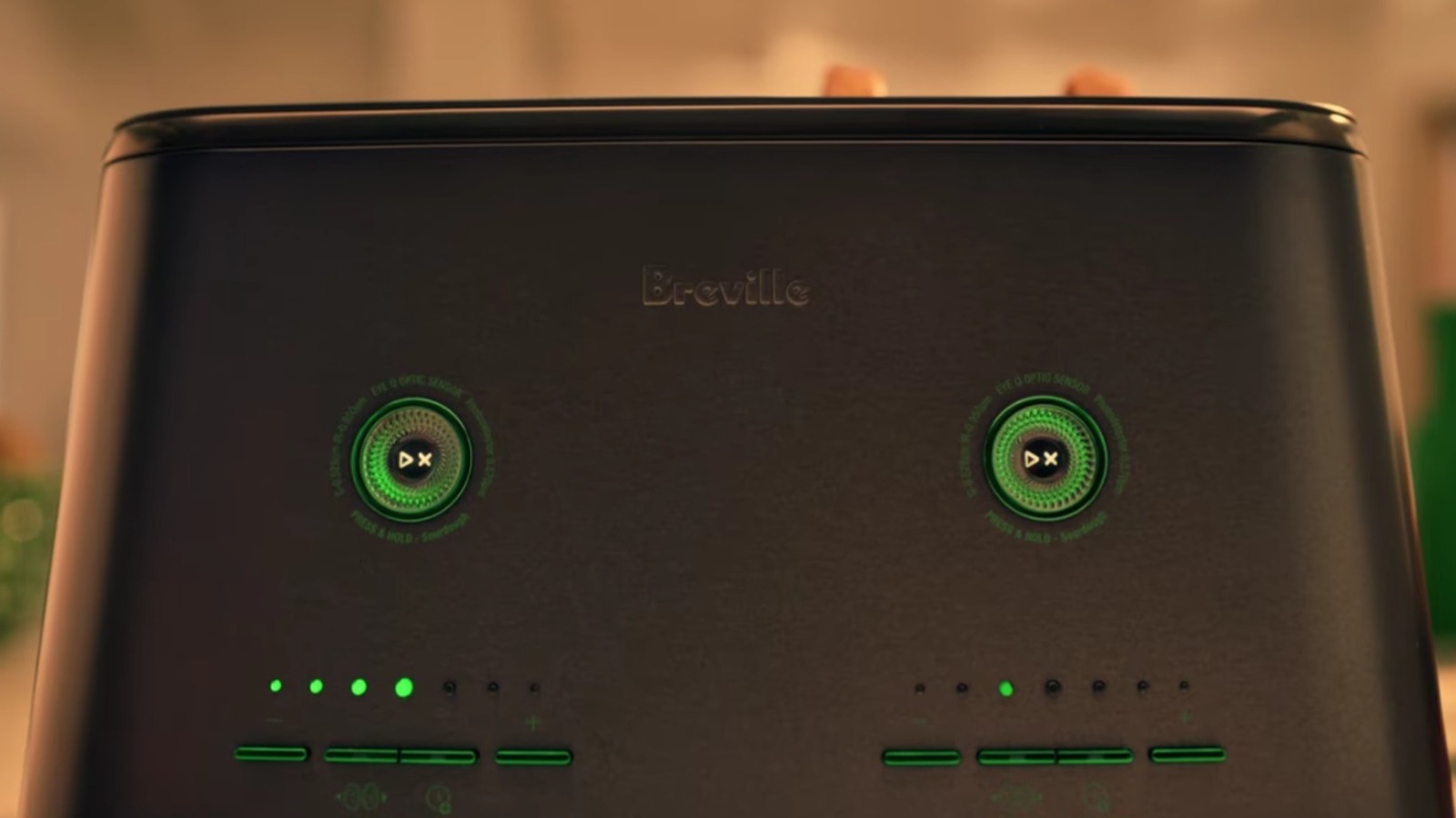 Этот обычный кухонный прибор получил высокотехнологичную модернизацию благодаря использованию зрения вместо времени