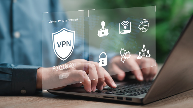 Пользователь запускает свою виртуальную частную сеть.