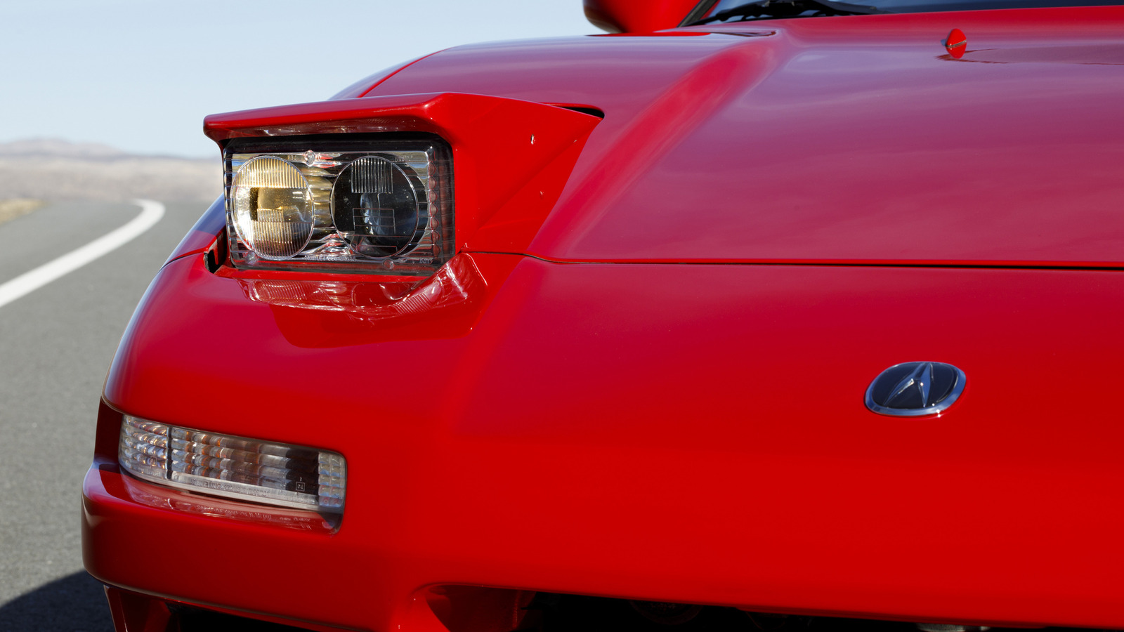 5 наших любимых автомобильных особенностей 1990 -х годов