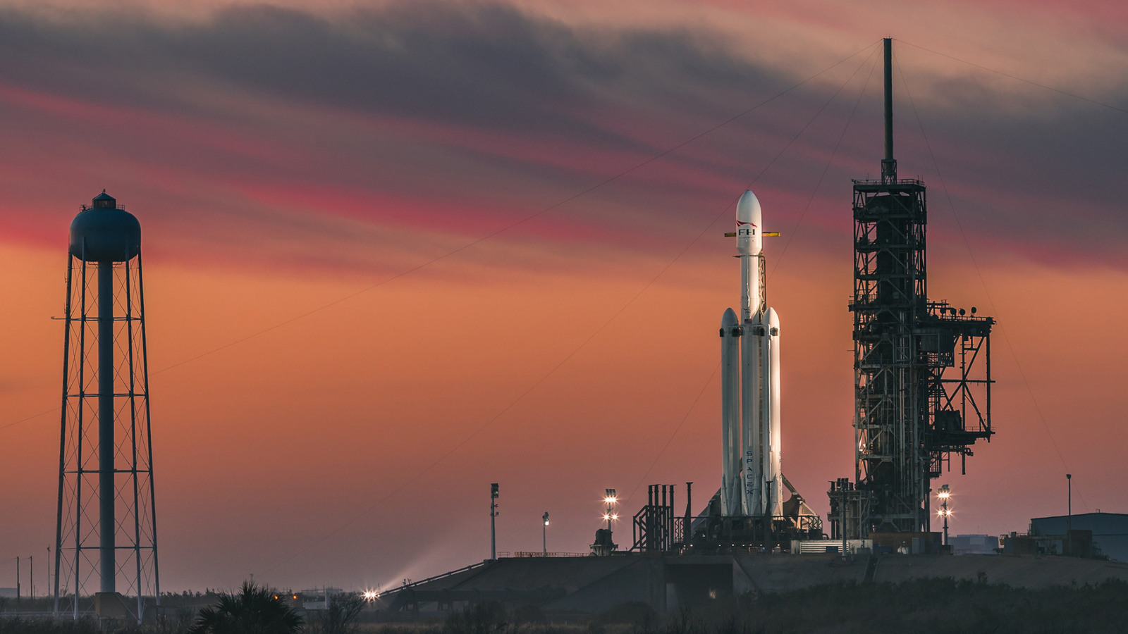 SpaceX только что вынес крупную сделку в Пентагоне - вот что мы знаем