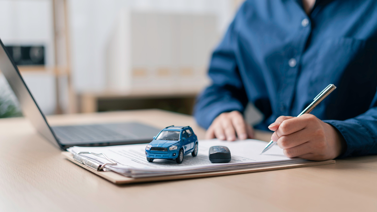 Новый закон острова Гавайи освобождает некоторых ветеранов вооруженных сил от оплаты регистрации автомобиля