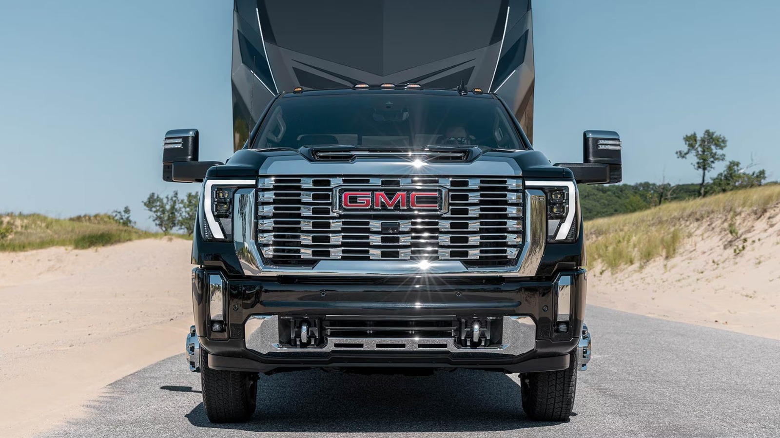 5 пикапов, которые могут буксировать больше, чем Toyota Tundra