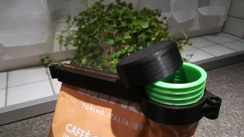 зажим для сумки с винтом