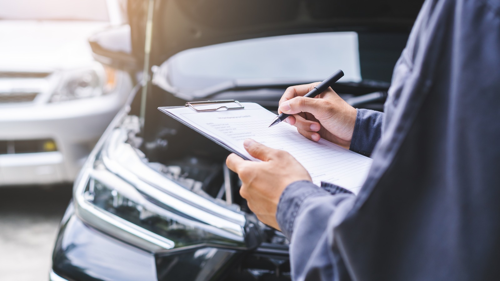 6 худших отзывов двигателей в 2025 году (и сколько автомобилей было затронуто)