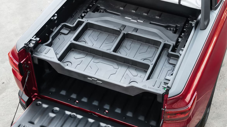 Вид сверху на кровать Chevy Montana 2025 года выпуска.