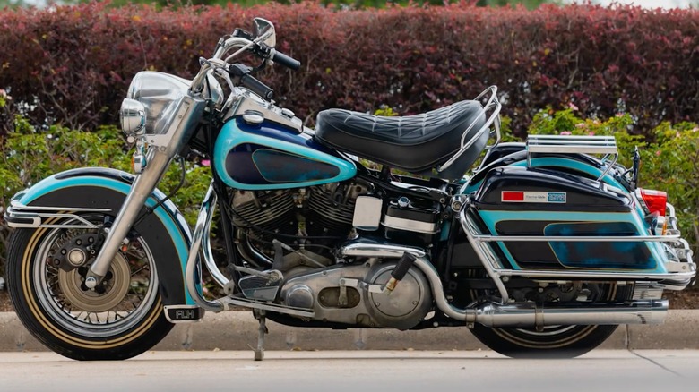 Harley-Davidson FLH 1200 Electra Glide 1976 года Элвиса Пресли
