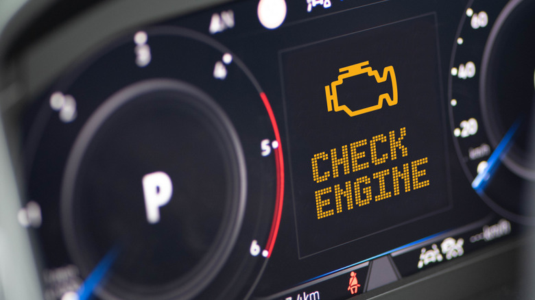 Крупный план массива приборной панели