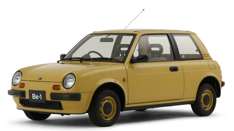Nissan Be-1 1987 года на белом фоне