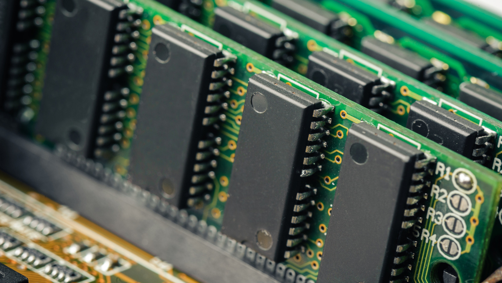 Почему цены на оперативную память в США вышли из-под контроля