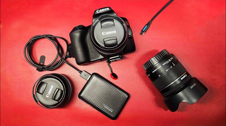 использование повербанка для пополнения заряда аккумулятора камеры