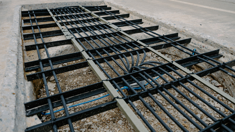 катушки в дорожной зарядке электромобилей