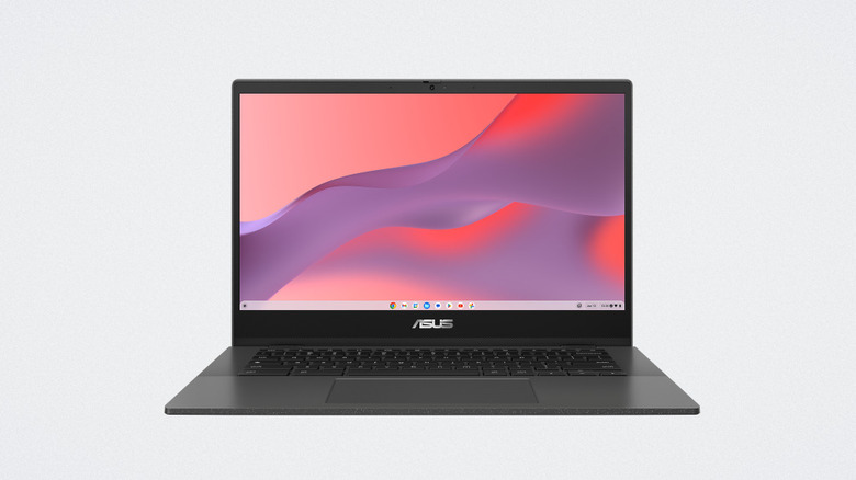 Asus Chromebook CM14 на белом фоне