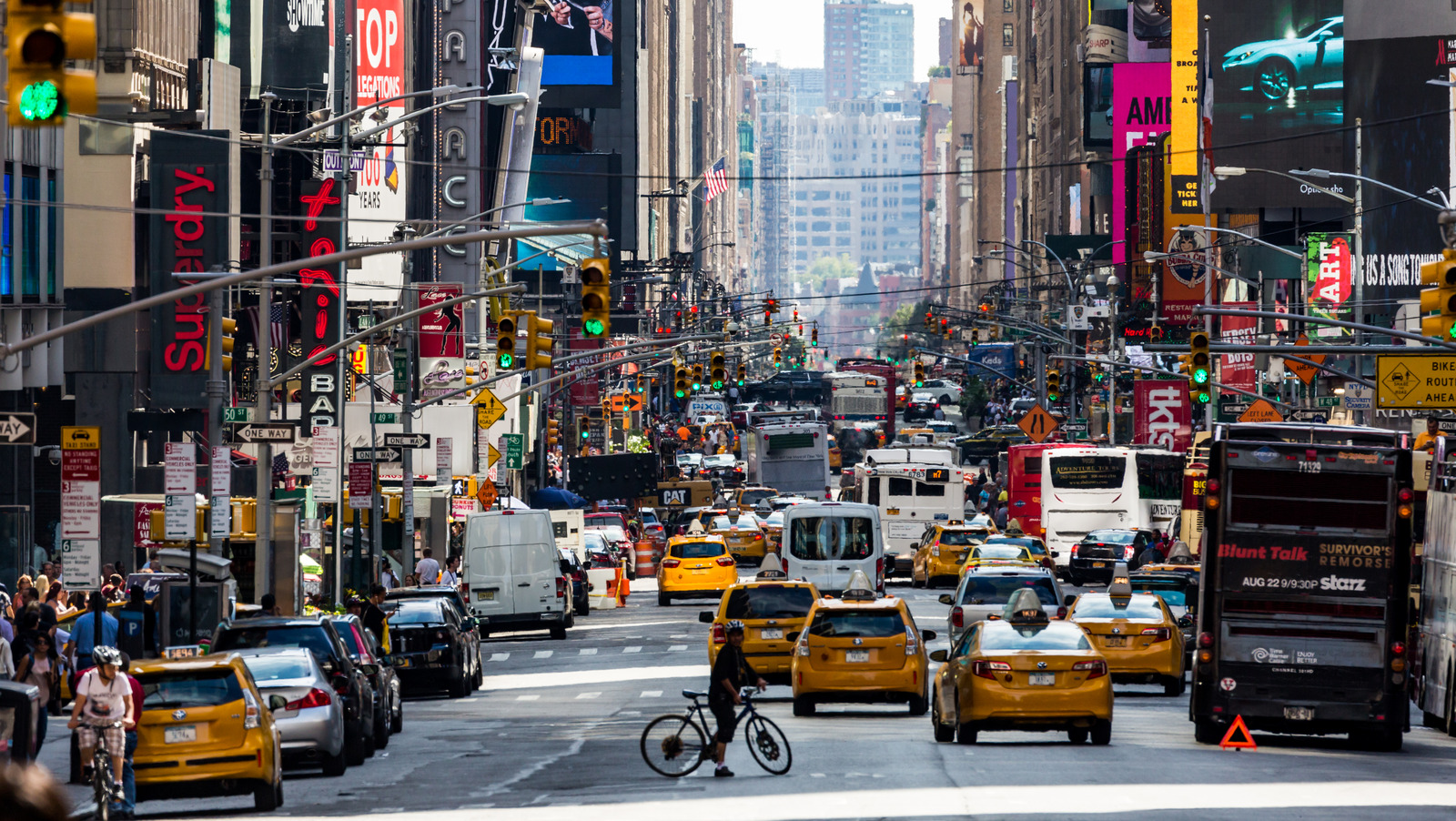 В 2026 году водителям Нью-Йорка грозят ужесточение штрафов за штрафы за нарушение правил дорожного движения