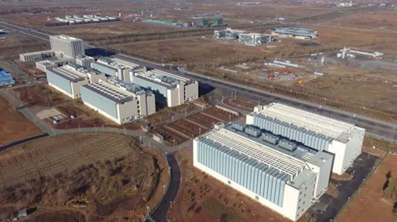 Вид с воздуха на информационный парк China Telecom Внутренняя Монголия, Хух-Хото