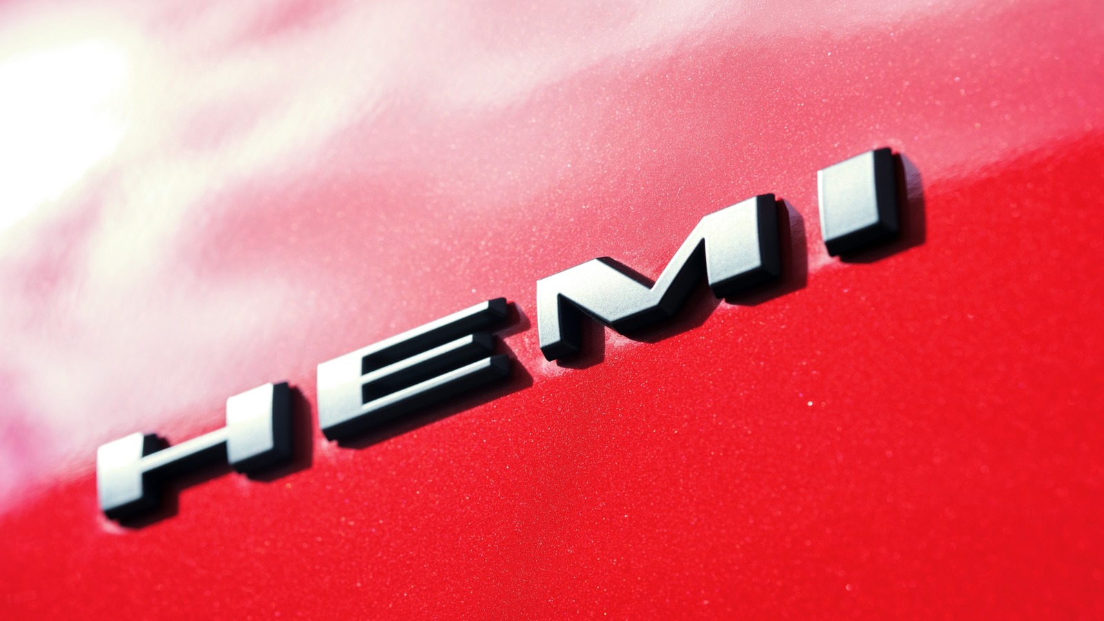 5 двигателей HEMI в ящиках, которые можно найти менее чем за 4000 долларов