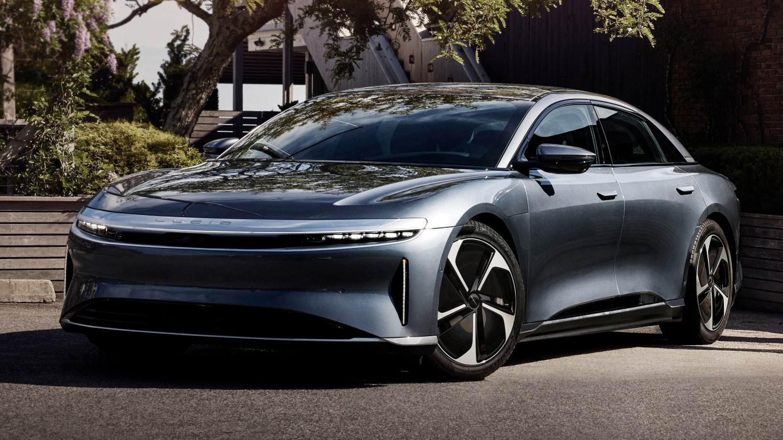 Это самый эффективный электромобиль, который можно купить в США (и это не Tesla)