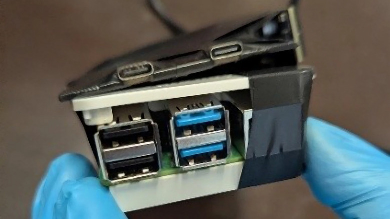 часть снаряжения, используемого джекпоттерами в банкоматах